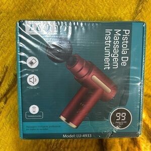 LUO burgundy hand held massager new in box comes with charger